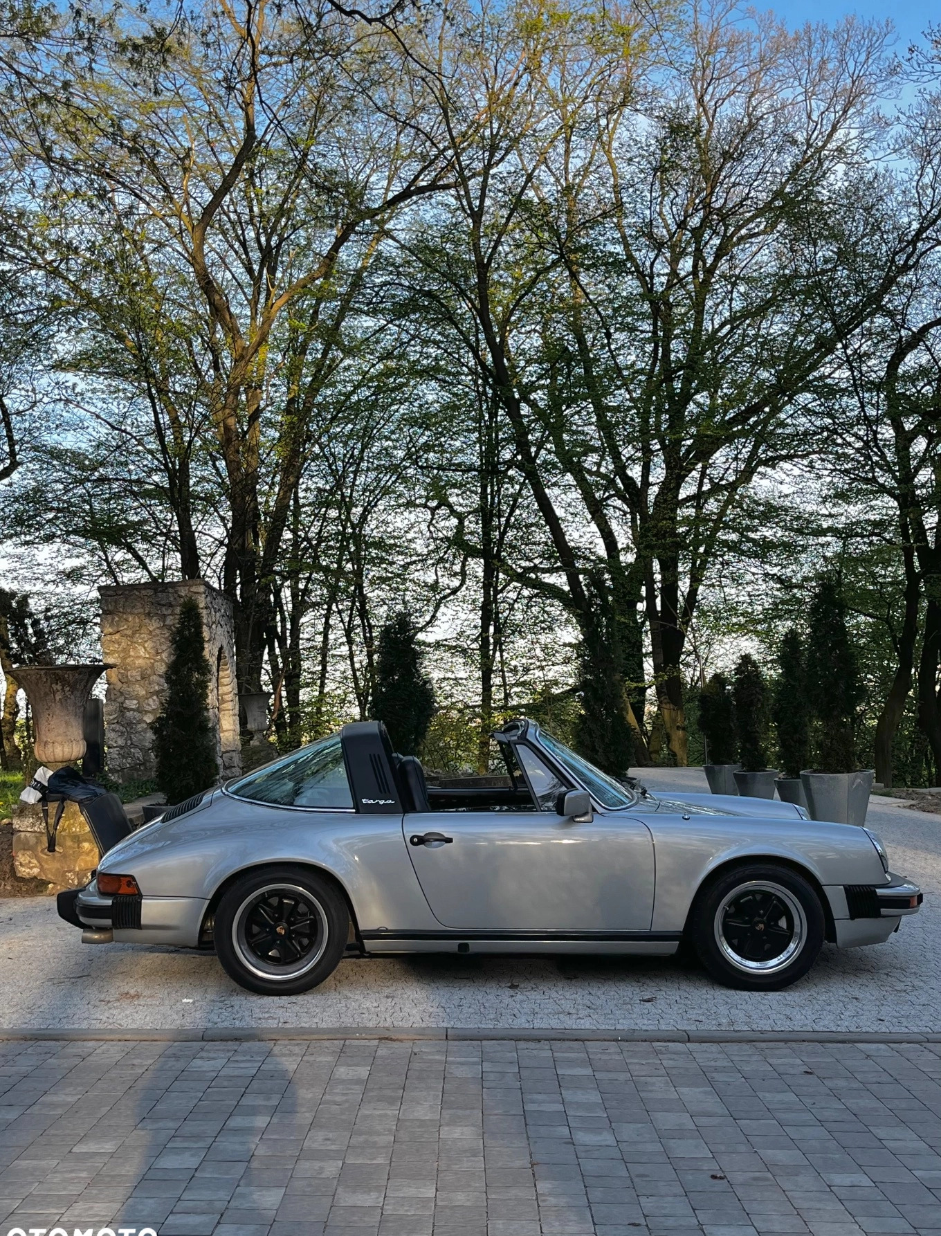 Porsche 911 cena 370000 przebieg: 72000, rok produkcji 1978 z Kraków małe 631